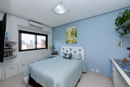 Apartamento à venda com 447m², 5 quartos e 4 vagasQuarto  4