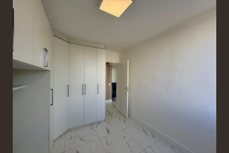 Apartamento à venda com 60m², 1 quarto e 1 vagaQuarto 