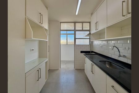 Apartamento à venda com 60m², 1 quarto e 1 vagaCozinha 