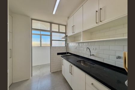 Apartamento à venda com 60m², 1 quarto e 1 vagaCozinha
