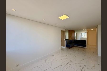 Apartamento à venda com 60m², 1 quarto e 1 vagaSala