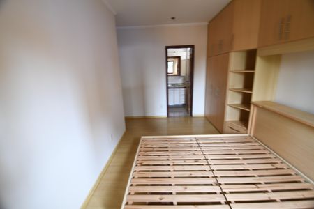 Apartamento à venda com 117m², 3 quartos e 2 vagasQuarto 3 - Suíte