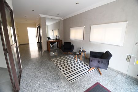 Apartamento à venda com 117m², 3 quartos e 2 vagasHall social