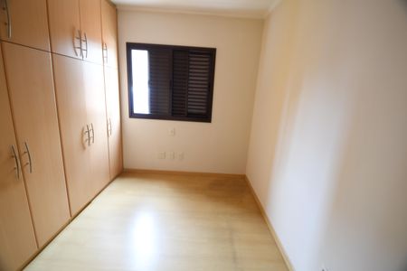 Apartamento à venda com 117m², 3 quartos e 2 vagasQuarto 2