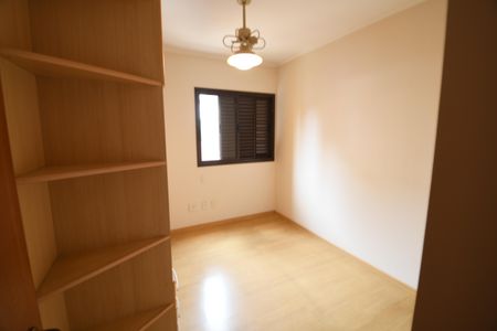 Apartamento à venda com 117m², 3 quartos e 2 vagasQuarto 1