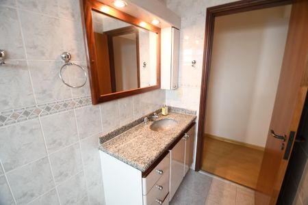 Apartamento à venda com 117m², 3 quartos e 2 vagasBanheiro Social