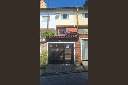 Casa à venda com 116m², 2 quartos e 3 vagas