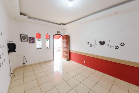 Casa para alugar com 250m², 4 quartos e 3 vagasSala