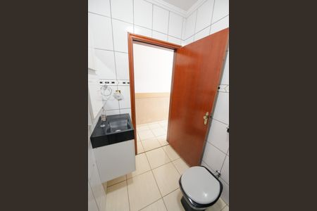 Casa para alugar com 250m², 4 quartos e 3 vagasBanheiro da Suíte