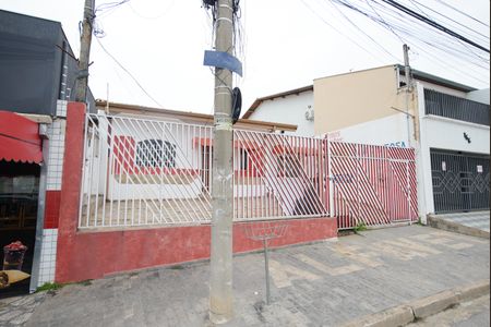 Casa para alugar com 250m², 4 quartos e 3 vagasFachada da Casa