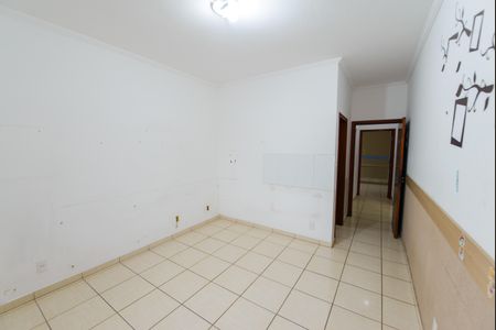 Casa para alugar com 250m², 4 quartos e 3 vagasSuíte