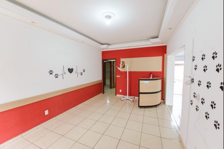 Casa para alugar com 250m², 4 quartos e 3 vagasSala