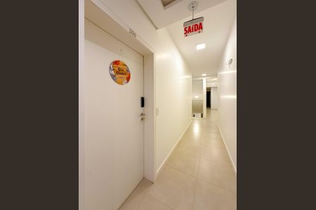 Apartamento para alugar com 70m², 2 quartos e 1 vagaHall social