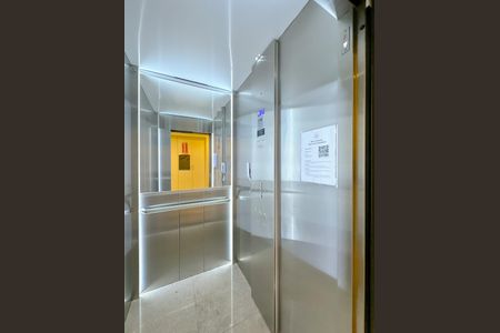 Apartamento para alugar com 70m², 2 quartos e 1 vagaElevador