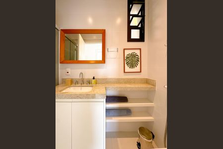 Apartamento para alugar com 70m², 2 quartos e 1 vagaBanheiro