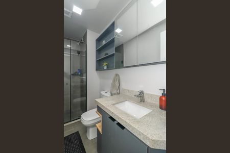 Apartamento à venda com 82m², 3 quartos e 2 vagasBanheiro Social