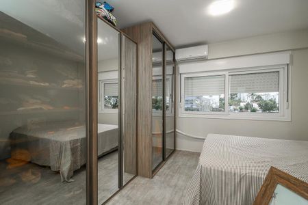Quarto Suíte de apartamento à venda com 3 quartos, 82m² em São Sebastião, Porto Alegre
