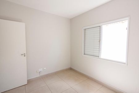 Apartamento para alugar com 77m², 3 quartos e 1 vagaSuite