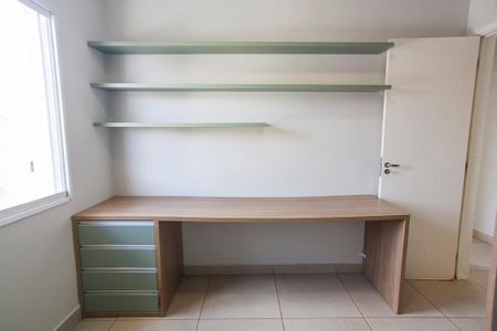 Apartamento para alugar com 77m², 3 quartos e 1 vagaQuarto 3