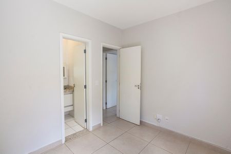Apartamento para alugar com 77m², 3 quartos e 1 vagaSuite