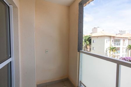 Apartamento para alugar com 77m², 3 quartos e 1 vagaVaranda