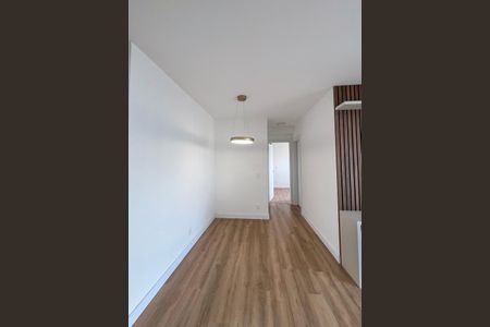 Apartamento à venda com 78m², 2 quartos e 1 vaga Apartamento à venda com 78m², 2 quartos e 1 vagaSala