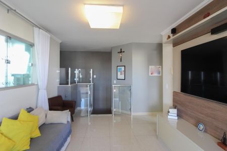 Apartamento para alugar com 190m², 4 quartos e 3 vagas Apartamento para alugar com 190m², 4 quartos e 3 vagasSala 2