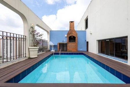 Apartamento à venda com 220m², 3 quartos e 3 vagasFoto 02