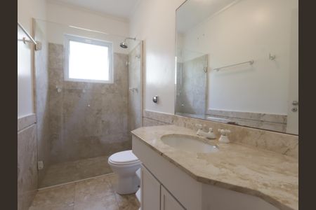 Casa de condomínio à venda com 483m², 4 quartos e 4 vagasBanheiro da Suíte 3