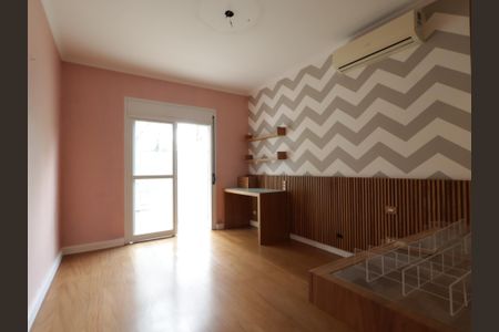 Casa de condomínio à venda com 483m², 4 quartos e 4 vagasSuíte 2