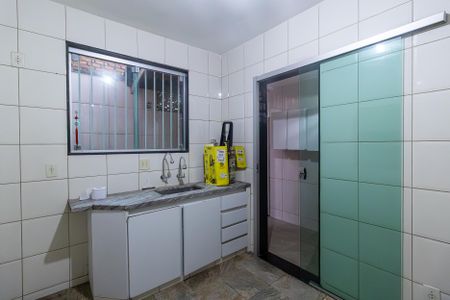 Casa de condomínio à venda com 109m², 3 quartos e 1 vagaCozinha