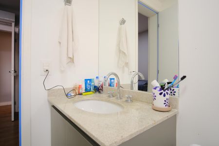 Apartamento à venda com 112m², 3 quartos e 2 vagasBanheiro da Suíte 2