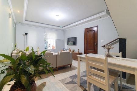 Sala de casa à venda com 3 quartos, 130m² em Vila das Merces, São Paulo