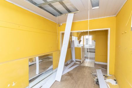 Sala de casa para alugar com 5 quartos, 374m² em Vila Nilo, São Paulo