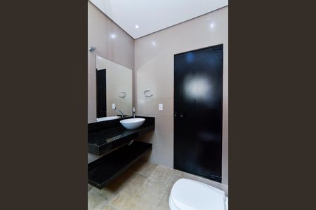 Casa à venda com 183m², 3 quartos e 2 vagasBanheiro da Suíte