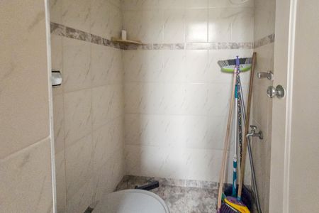 Apartamento para alugar com 160m², 3 quartos e 1 vaga Apartamento para alugar com 160m², 3 quartos e 1 vagaBanheiro de serviço