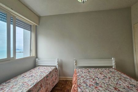 Apartamento para alugar com 160m², 3 quartos e 1 vaga Apartamento para alugar com 160m², 3 quartos e 1 vagaQuarto