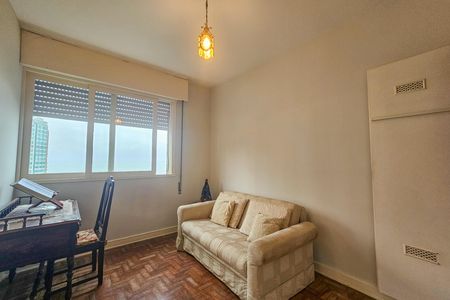 Apartamento para alugar com 160m², 3 quartos e 1 vaga Apartamento para alugar com 160m², 3 quartos e 1 vagaSala