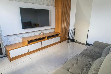 Apartamento à venda com 160m², 2 quartos e 2 vagasSala
