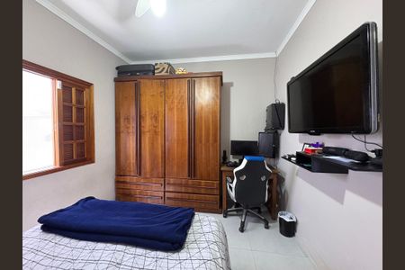 Casa à venda com 600m², 6 quartos e 4 vagasCasa 1 - Quarto 5