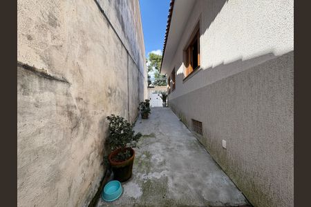 Casa à venda com 600m², 6 quartos e 4 vagasCorredor Externo