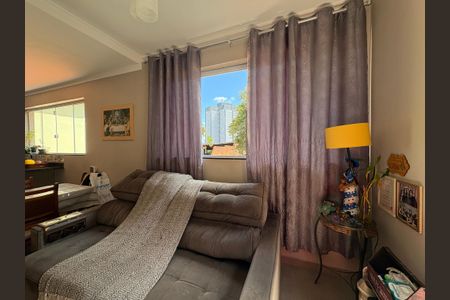 Casa à venda com 600m², 6 quartos e 4 vagasCasa 1 - Sala