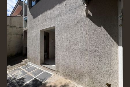 Casa à venda com 600m², 6 quartos e 4 vagasCasa 1 - Quintal