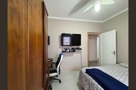 Casa à venda com 600m², 6 quartos e 4 vagasCasa 1 - Quarto 5