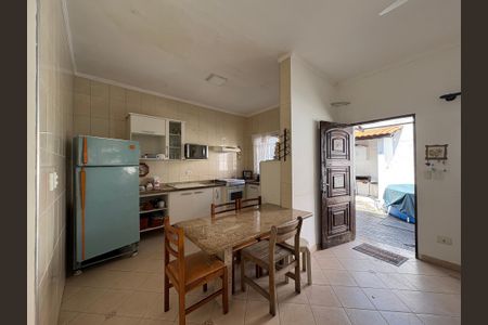 Casa à venda com 600m², 6 quartos e 4 vagasCasa 2 - Sala