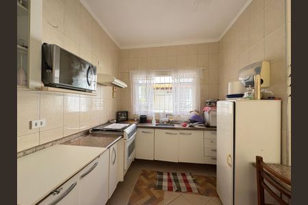 Casa à venda com 600m², 6 quartos e 4 vagasCasa 2 - Cozinha