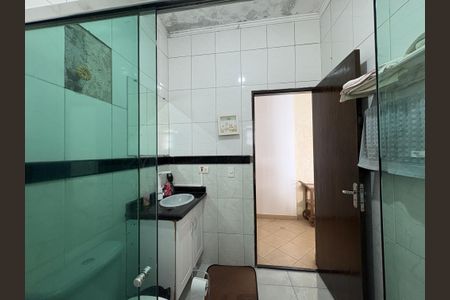 Casa à venda com 600m², 6 quartos e 4 vagasCasa 2 - Banheiro