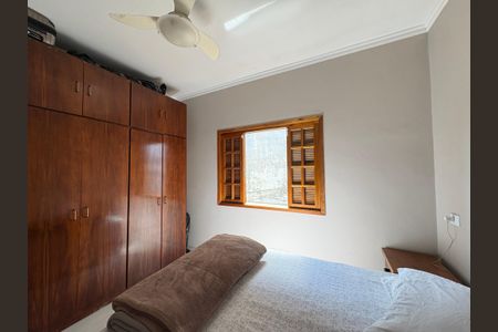 Casa à venda com 600m², 6 quartos e 4 vagasCasa 1 - Quarto 4