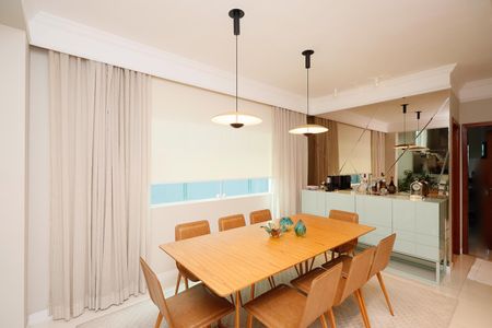 Sala de Jantar de casa à venda com 4 quartos, 225m² em Vila Mazzei, São Paulo