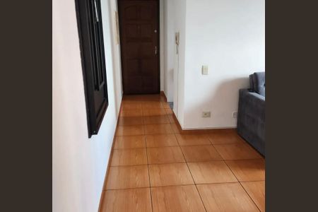Apartamento à venda com 56m², 2 quartos e 1 vagaCorredor